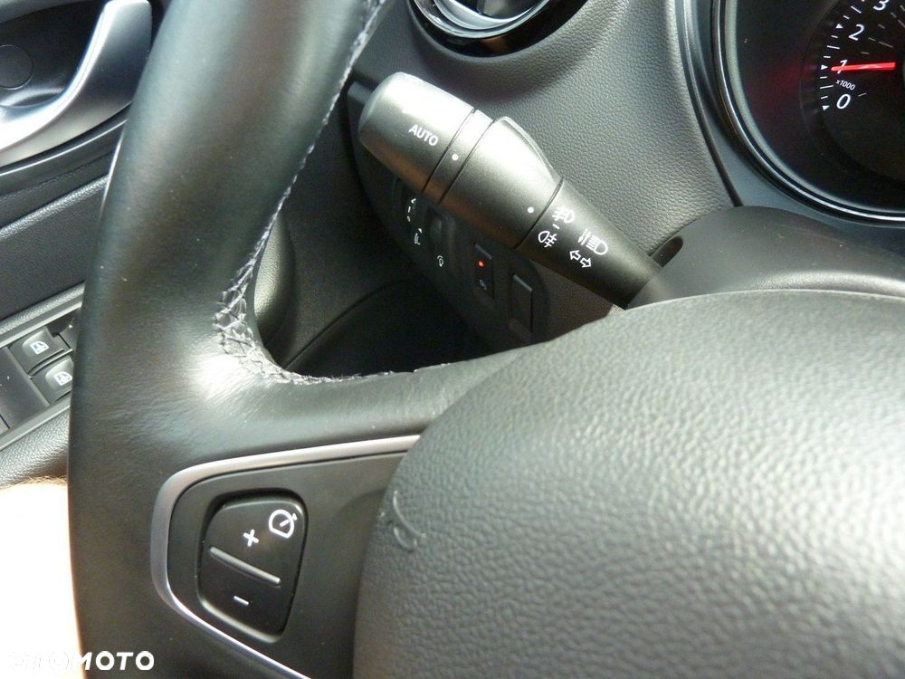 Renault Captur - 29