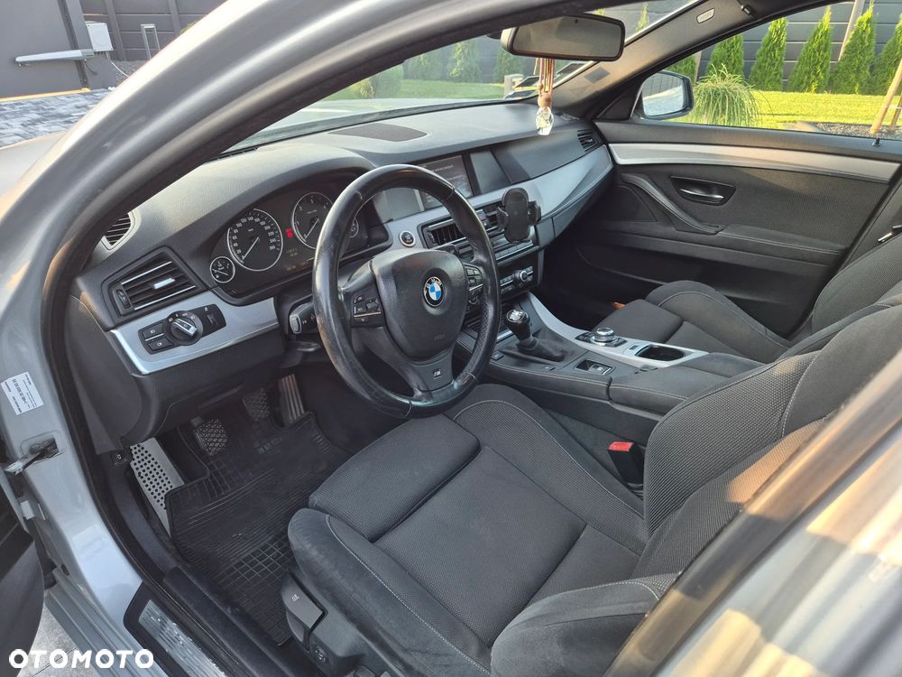 BMW Seria 5 - 22