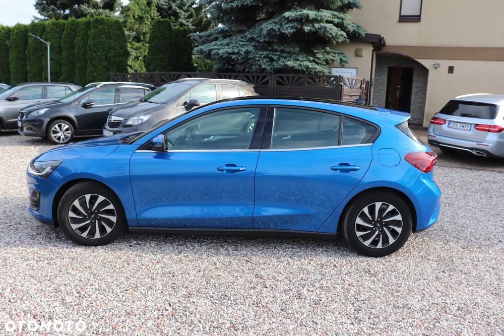 Ford Focus 1.5 EcoBlue Start-Stopp-System TITANIUM STYLE - 13