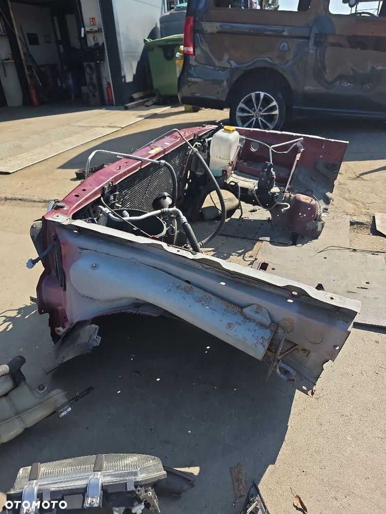NISSAN PATROL Y61 PAS PRZEDNI PODŁUŻNICA LEWA PRAWA - 6