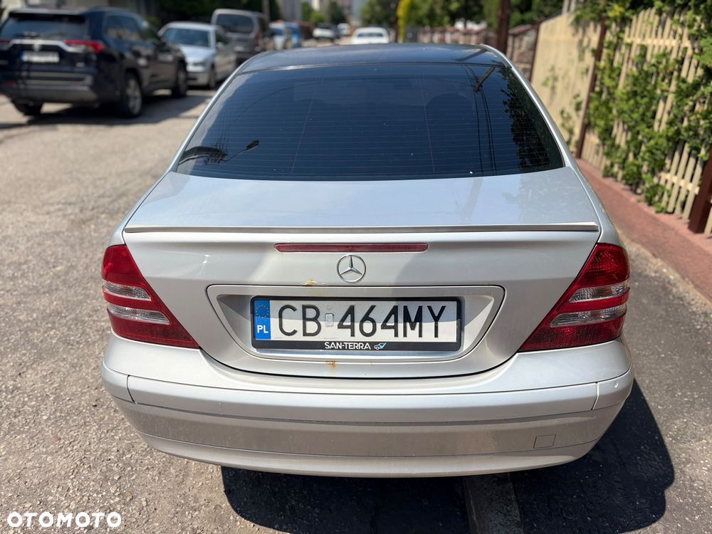 Mercedes-Benz Klasa C 180 Kompressor Classic - 3