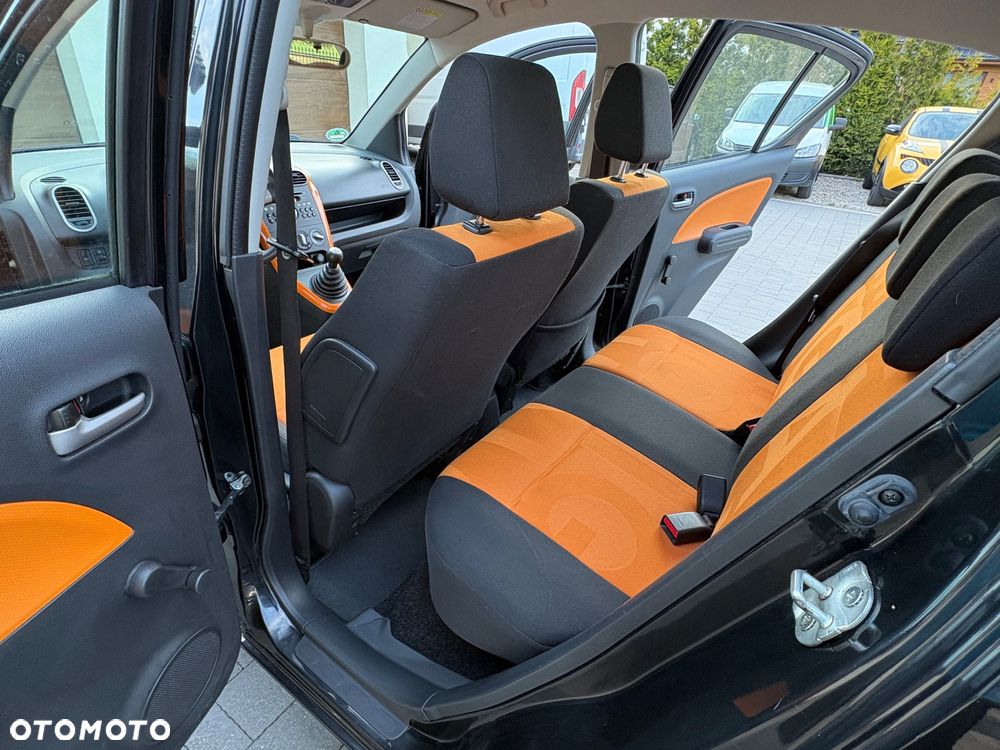 Opel Agila 1.2 16 V - 18