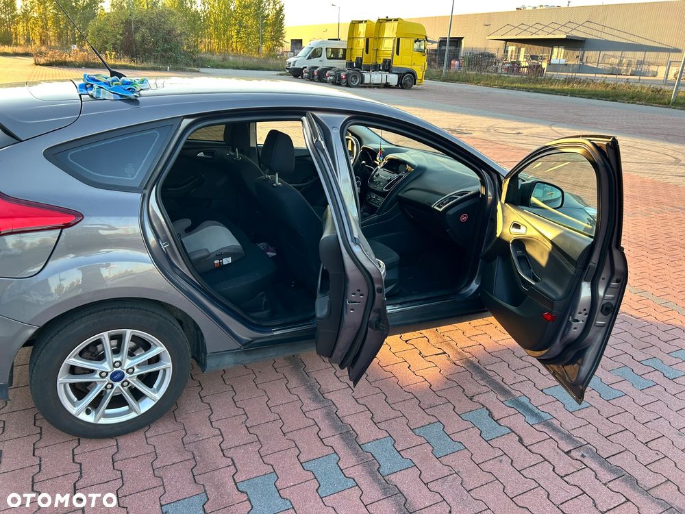 Ford Focus 1.0 EcoBoost SYNC Edition ASS - 16