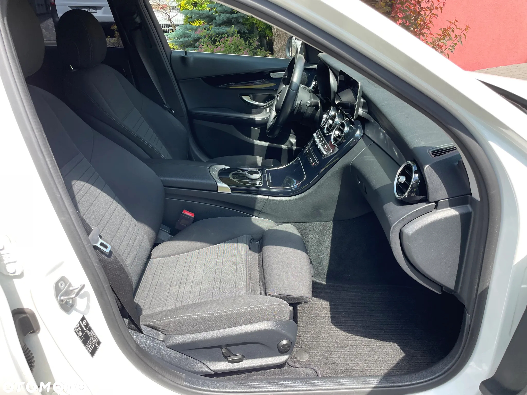 Mercedes-Benz Klasa C 180 d T 9G-TRONIC Avantgarde - 17