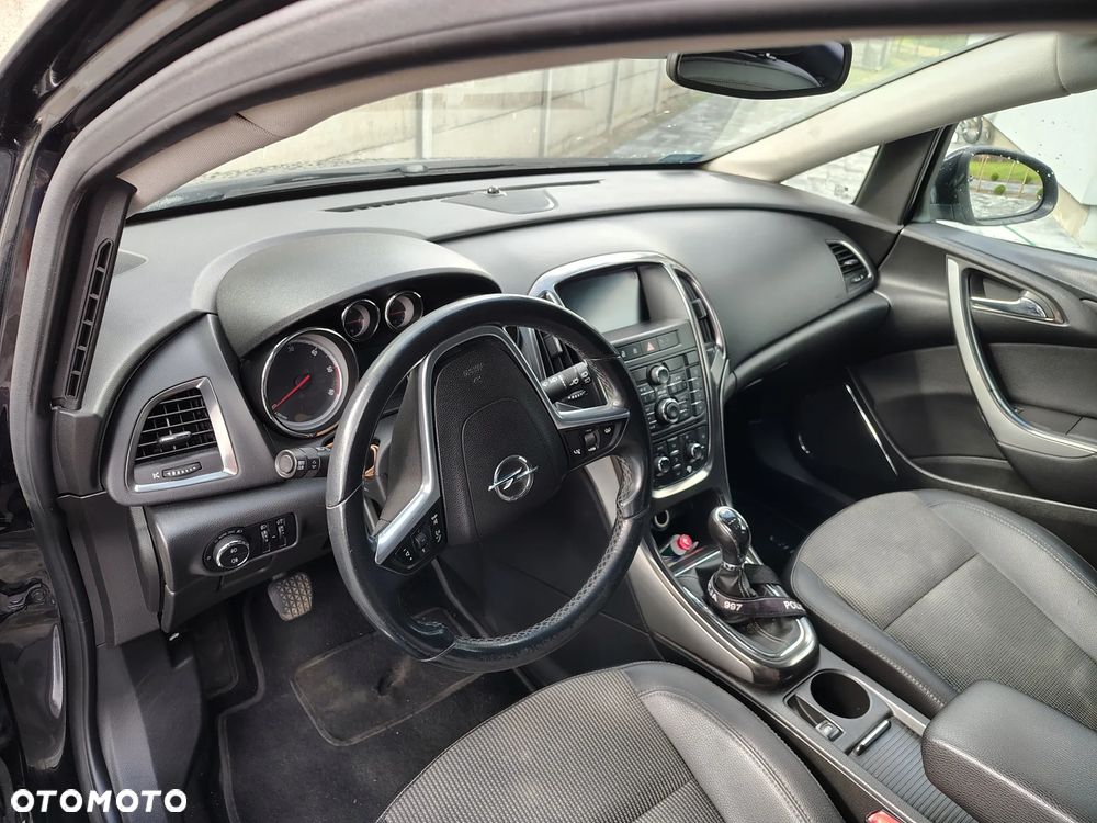 Opel Astra 1.7 CDTI DPF Cosmo - 15