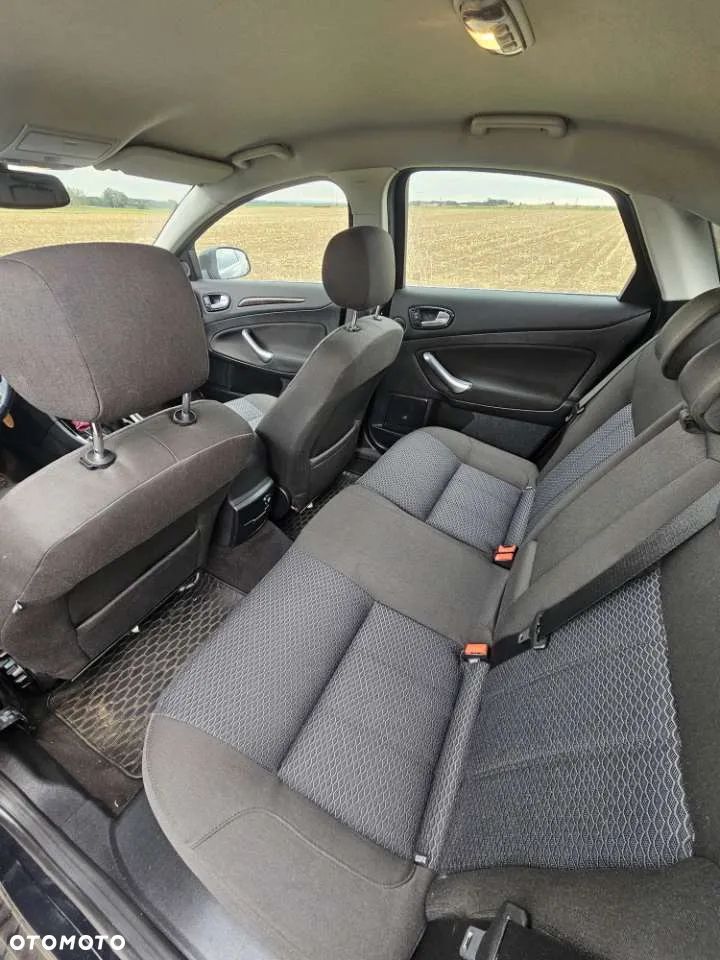 Ford Mondeo - 6