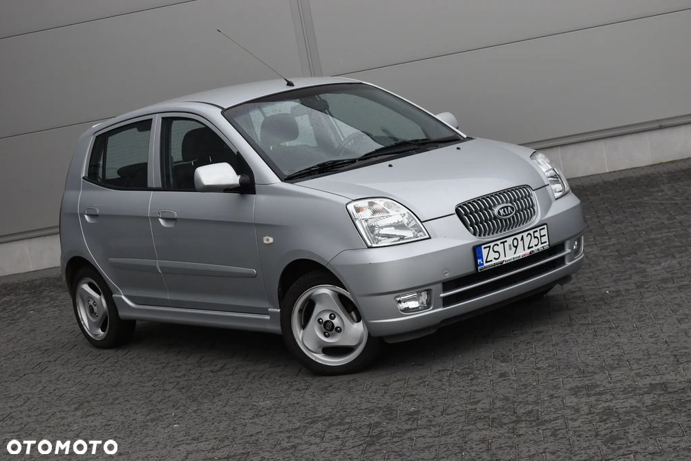 Kia Picanto - 32