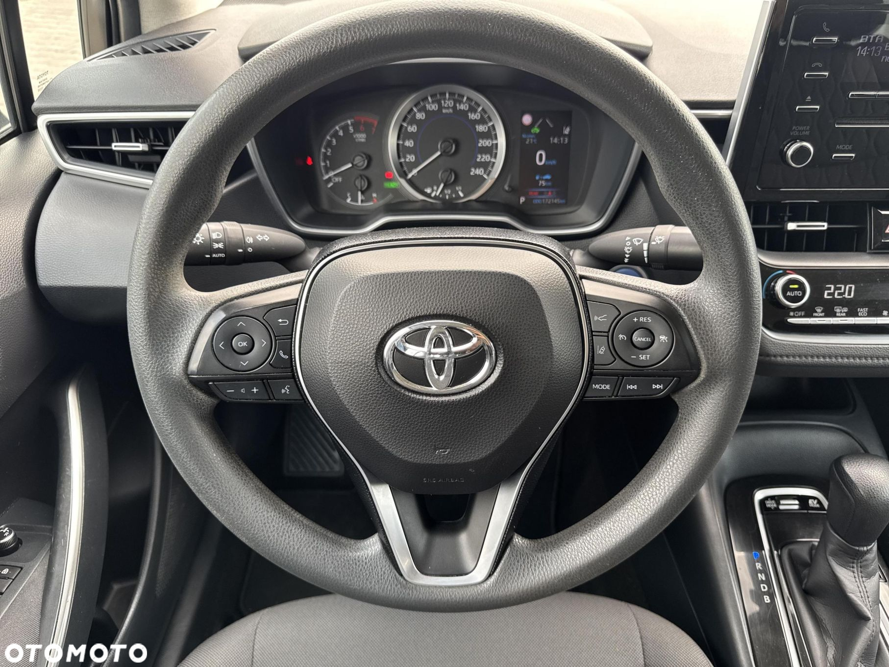 Toyota Corolla - 12