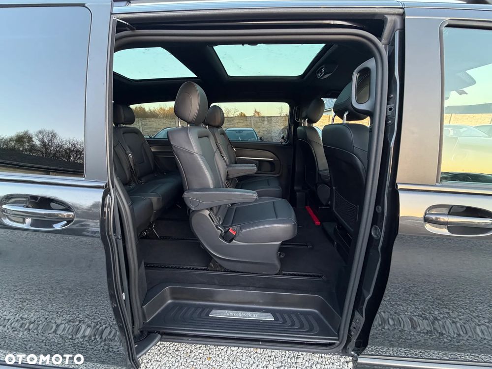 Mercedes-Benz Klasa V 300 d lang 9G-TRONIC Avantgarde - 34