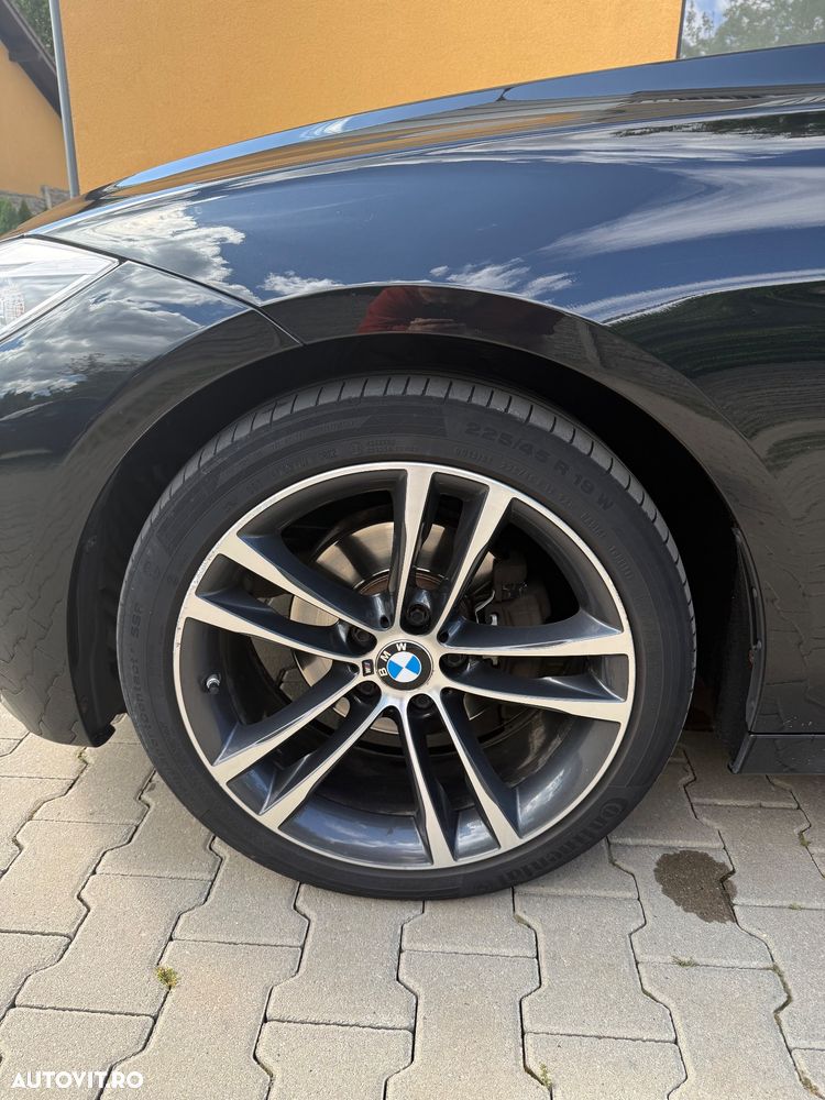 BMW Seria 3 320d xDrive DPF Aut. - 7