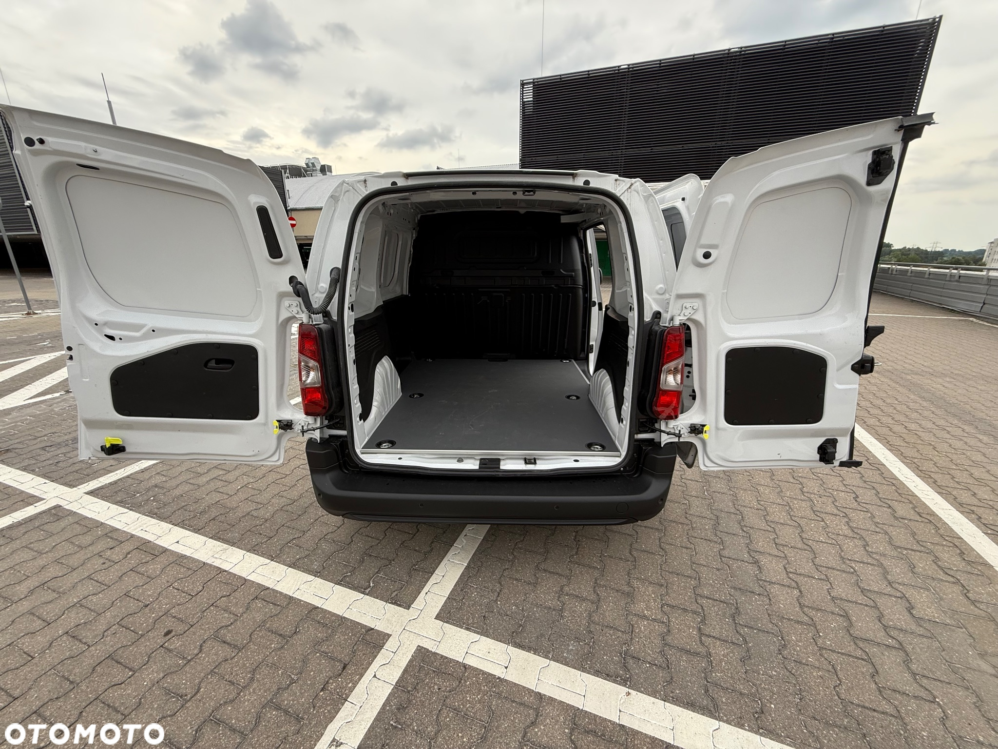 Toyota PROACE CITY - 16