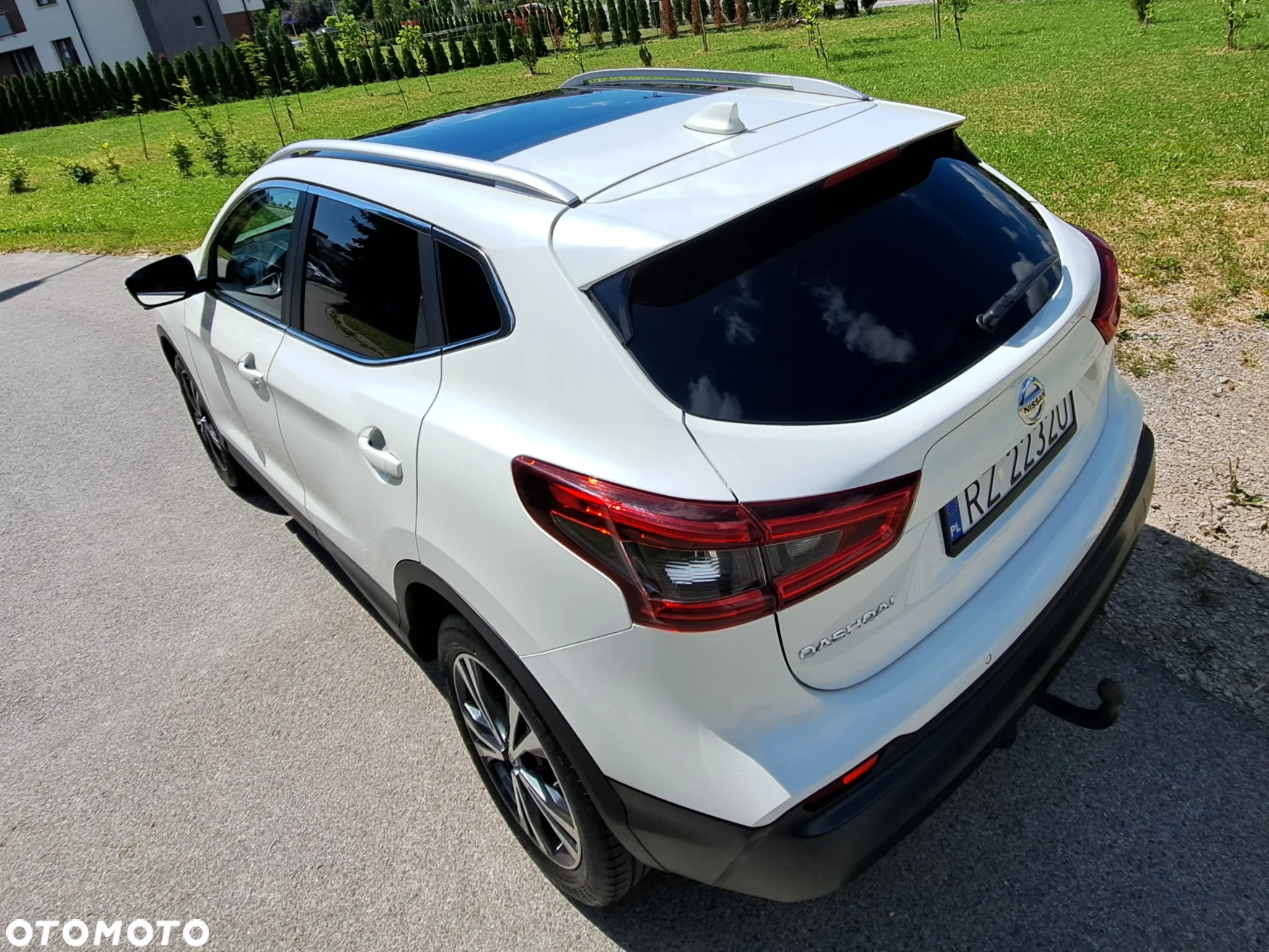 Nissan Qashqai 1.2 DIG-T N-Connecta Xtronic EU6 - 10