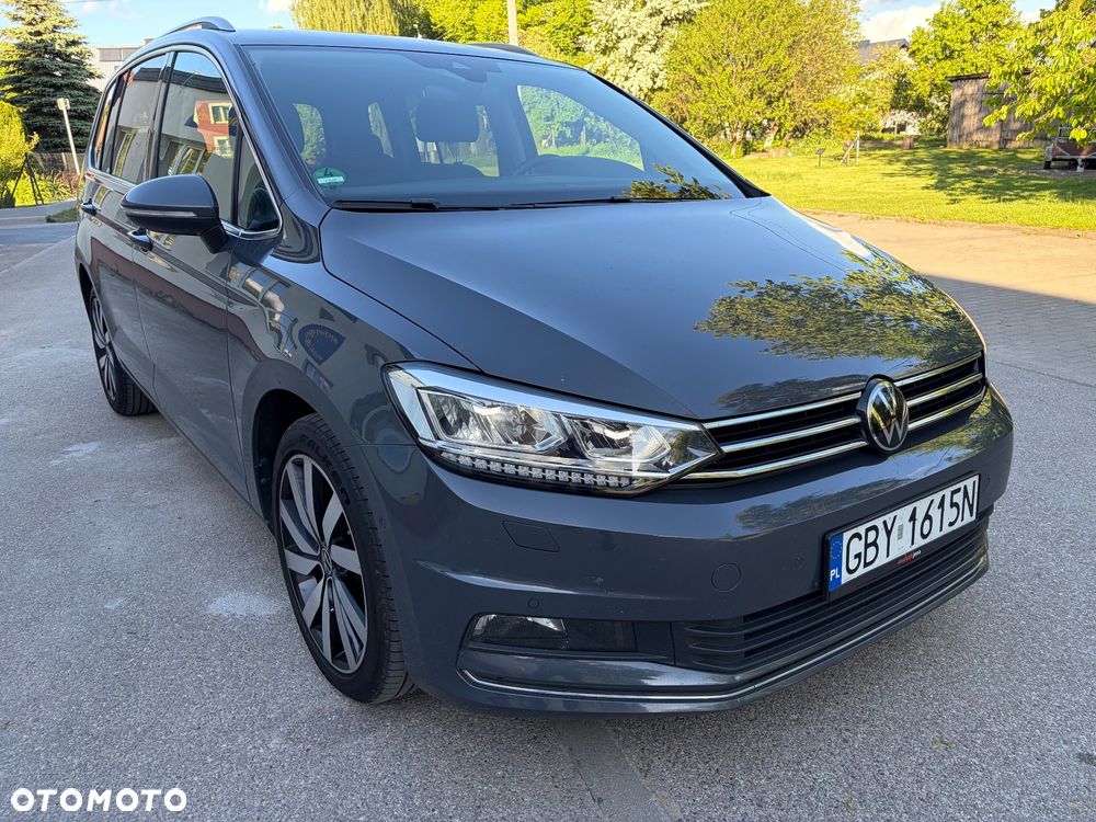 Volkswagen Touran 2.0 TDI SCR DSG Highline - 3