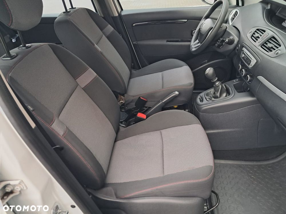 Renault Scenic 1.6 16V Authentique Euro5 - 19