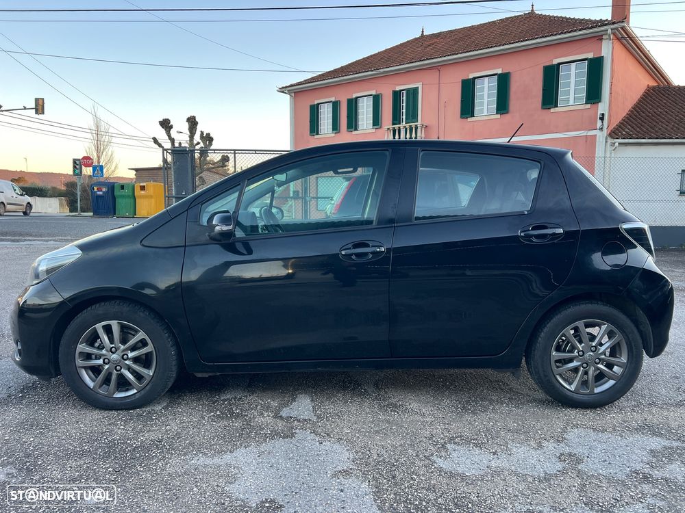 Toyota Yaris 1.4 D-4D Sport +P.Tec. +P.Plus+P.Luxury - 26