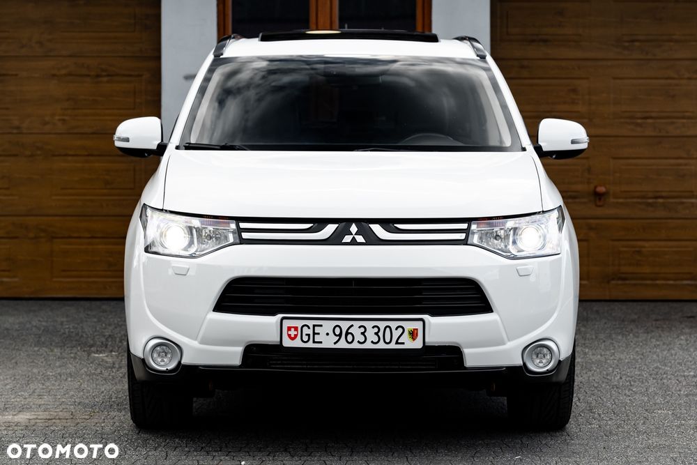 Mitsubishi Outlander 2.2 DI-D 4WD Automatik Invite - 7