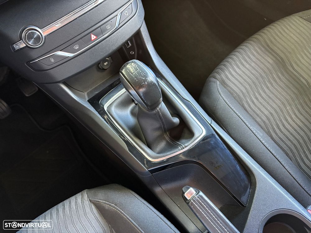 Peugeot 308 1.6 HDi Active - 12