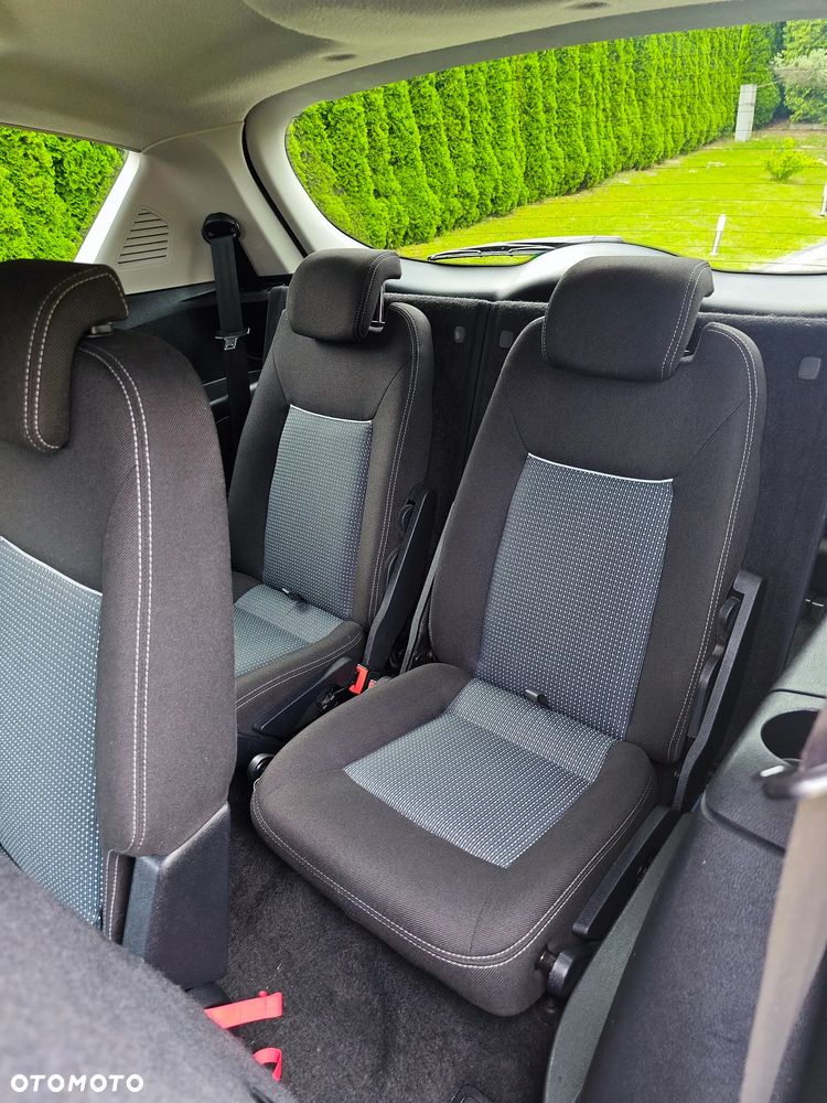 Ford S-Max 2.0 TDCi Ambiente - 18