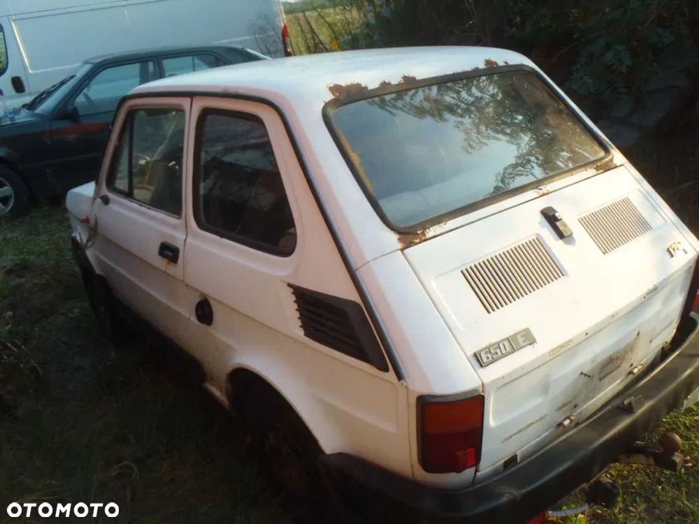 osłona nakładka zaślepka plastik lampy wlot pokrywa fiat 126p maluch - 1