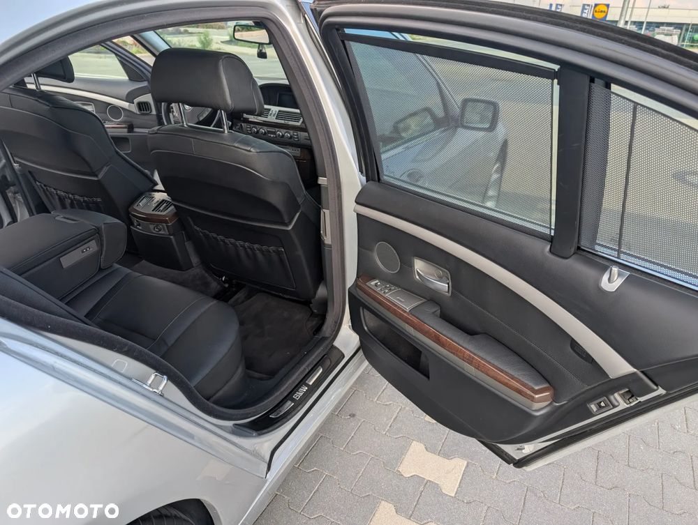 BMW Seria 7 730d - 19