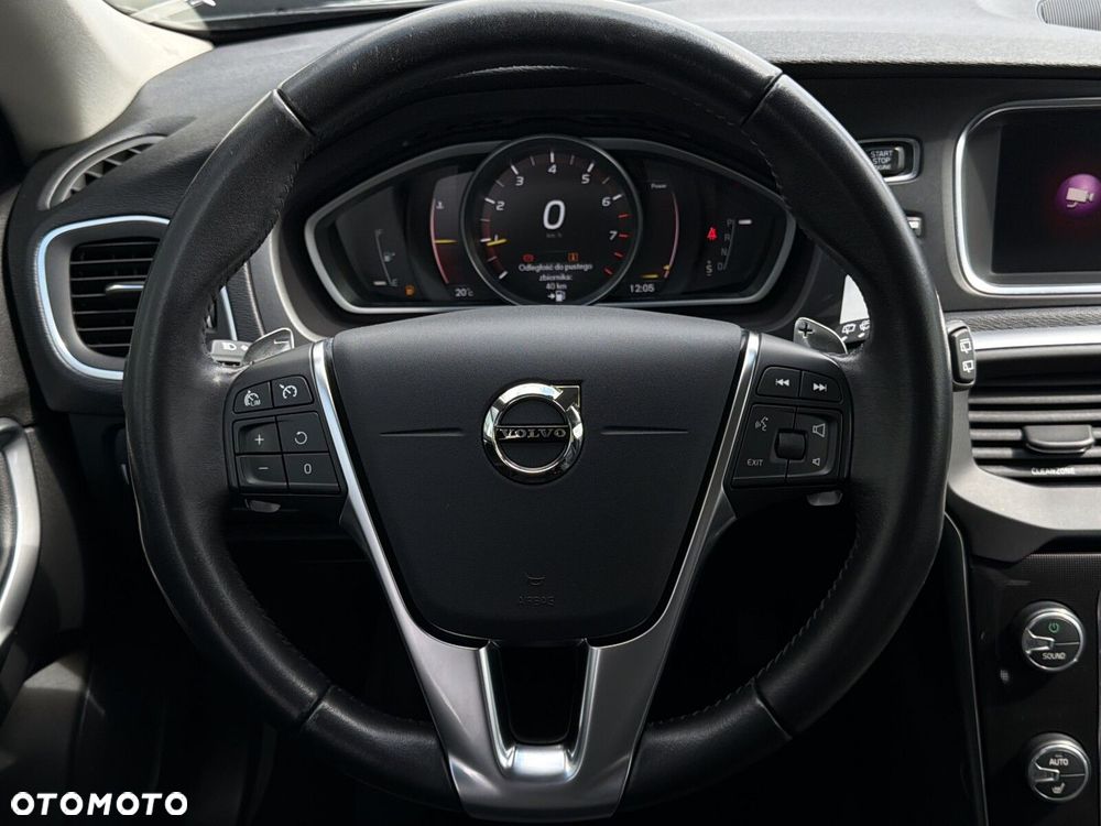 Volvo V40 - 14