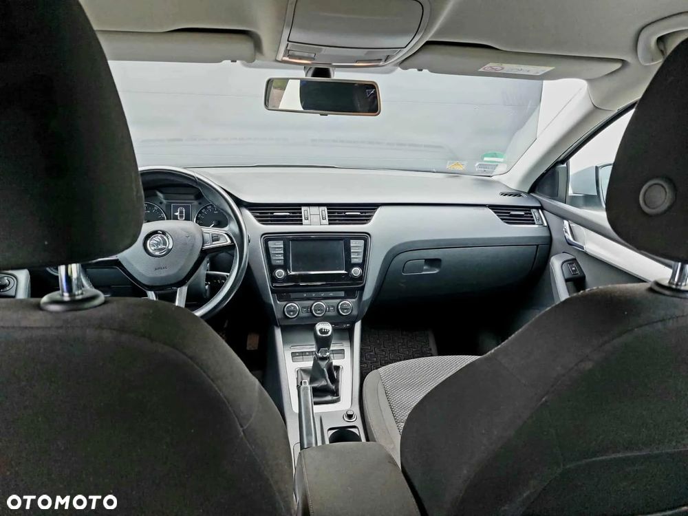 Skoda Octavia 1.4 TSI Ambition - 6