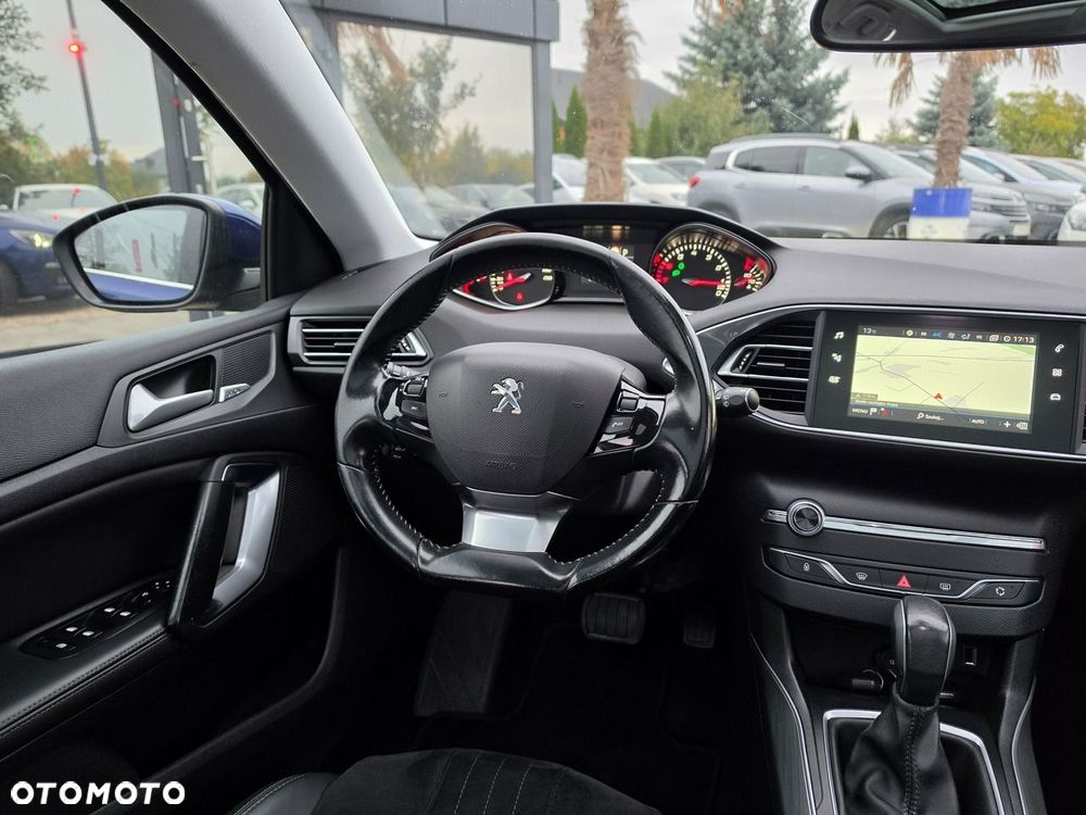 Peugeot 308 - 33