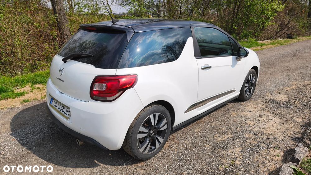 Citroën DS3 HDi 90 FAP SoChic - 2