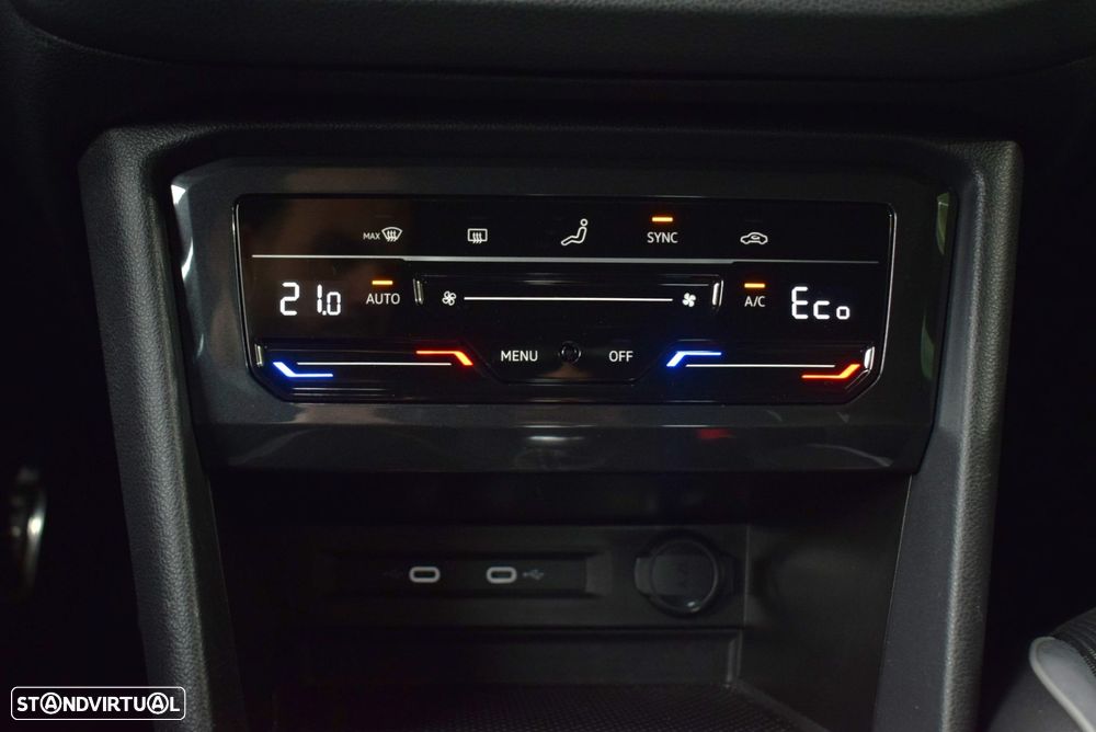 VW Tiguan 1.4 TSI eHybrid R-Line DSG - 32