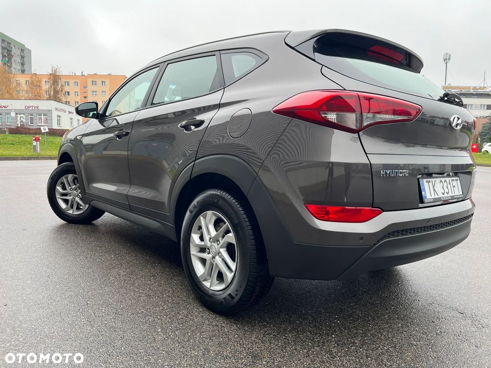 Hyundai Tucson 1.6 GDI BlueDrive Classic 2WD - 11