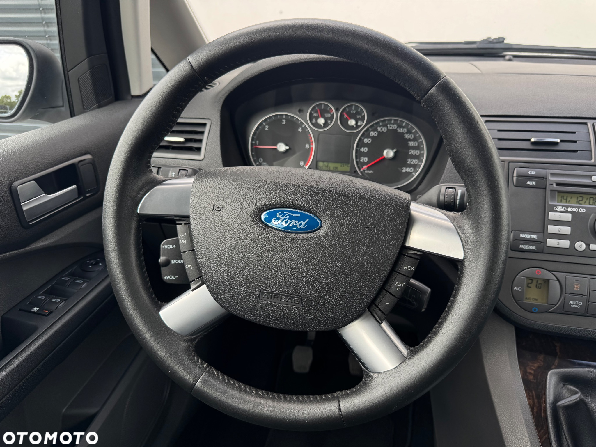 Ford Focus C-Max 1.6 TDCi Ambiente - 10