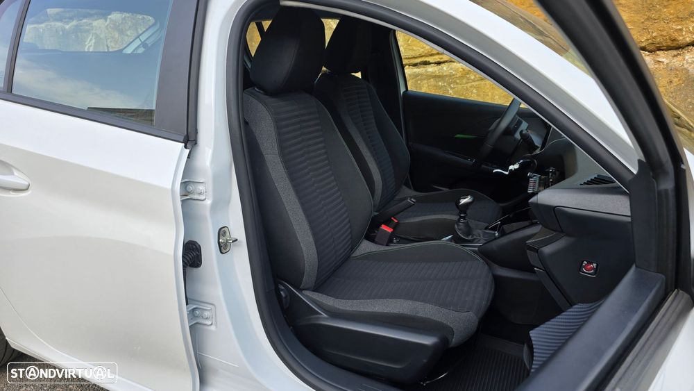Peugeot 208 1.2 PureTech Active - 41