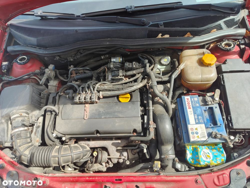 Opel Astra 1.6 Turbo Cosmo - 35