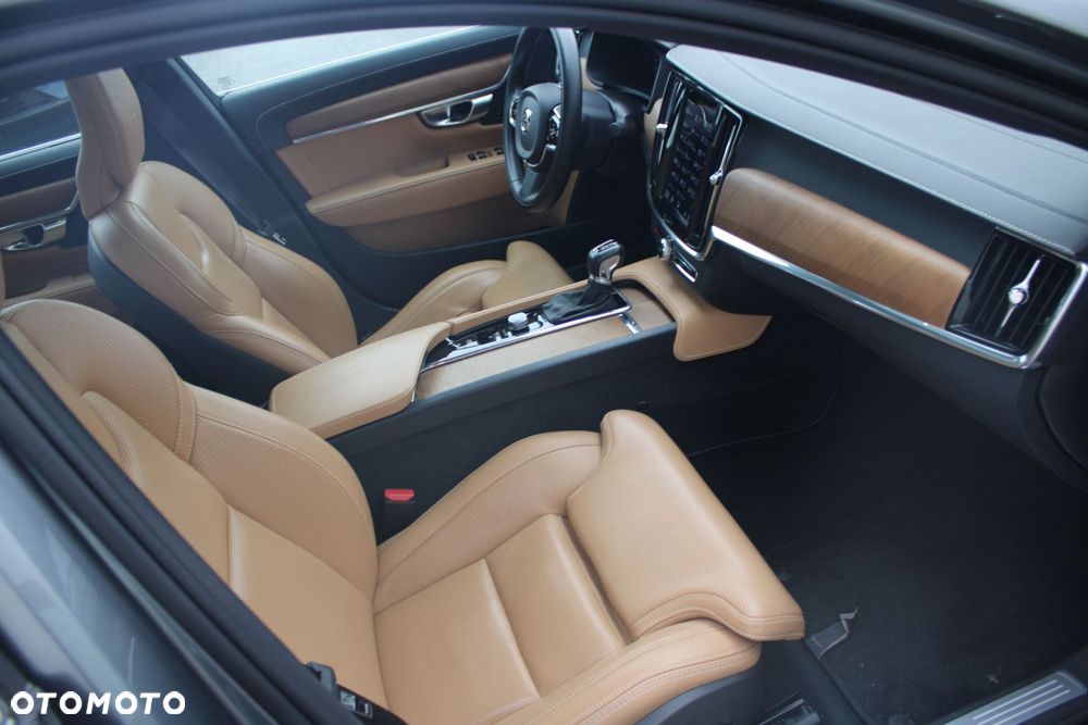 Volvo S90 - 11