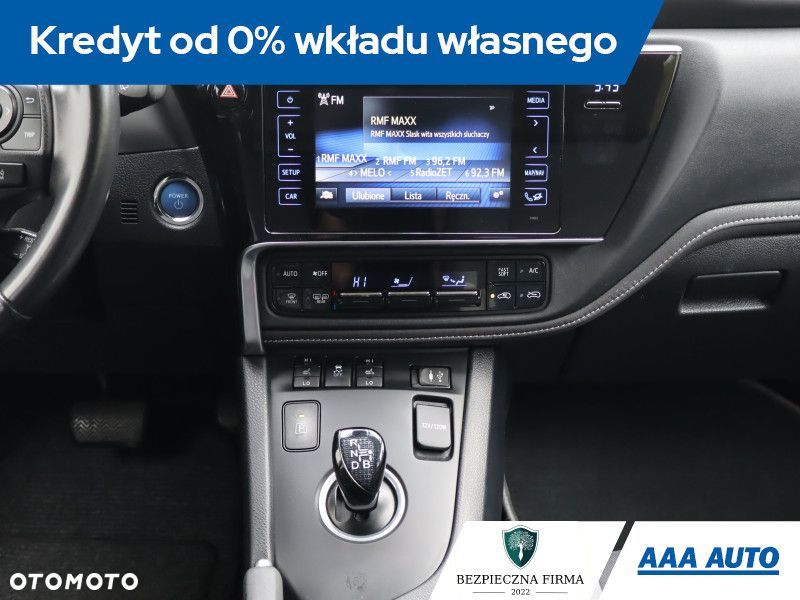 Toyota Auris - 13
