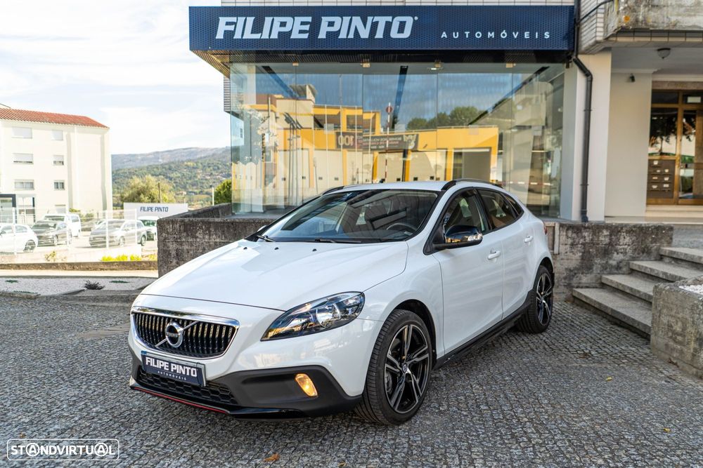 Volvo V40 Cross Country 2.0 D2 Kinetic - 1