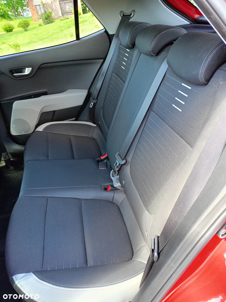 Kia Stonic 1.0 T-GDI L - 8