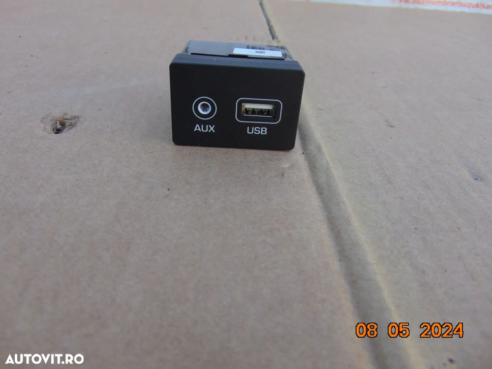 Port USB Hyundai Tucson 2014-2020 aux modul usb cod d3500 mufa usb - 4