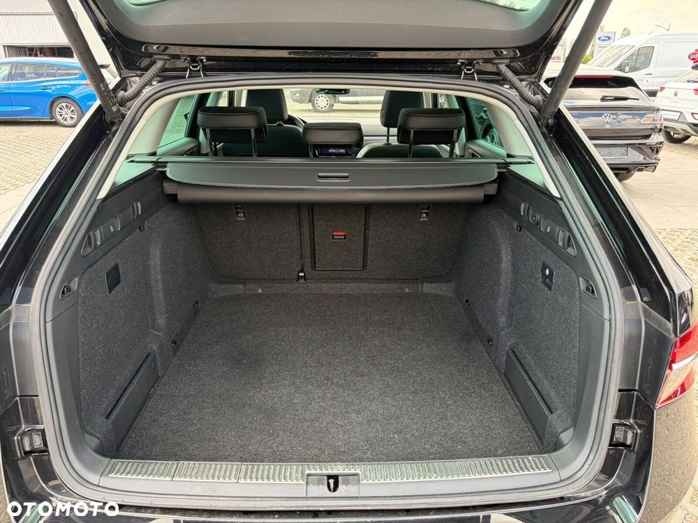 Skoda Superb 2.0 TDI SCR 4x4 Style DSG - 26