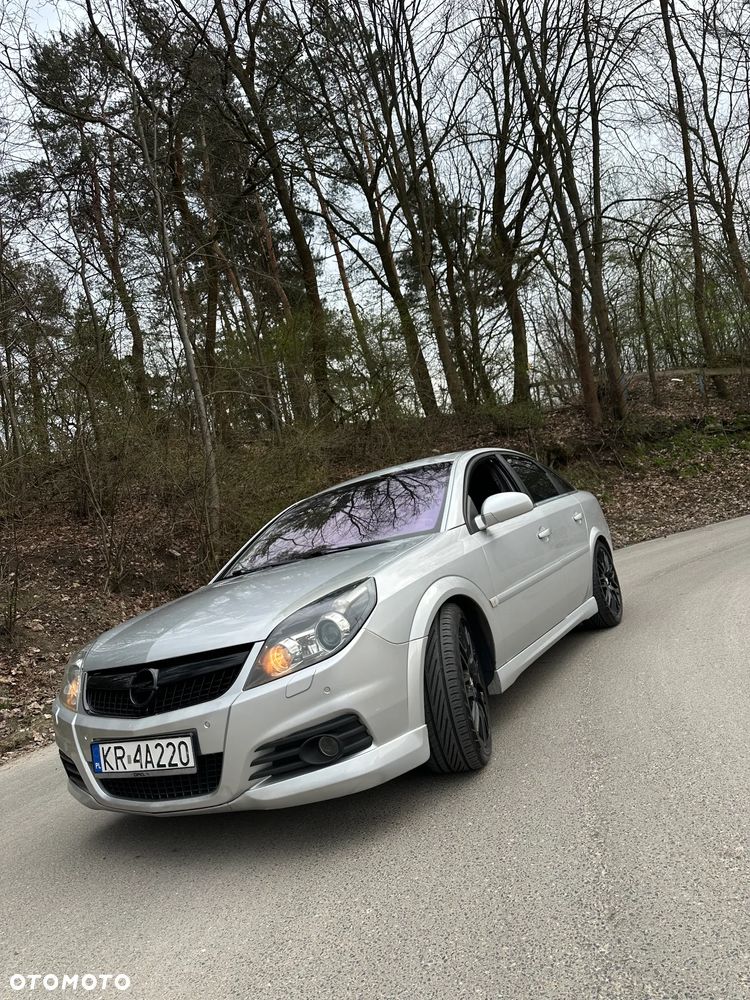 Opel Vectra 2.2 Sport / GTS - 1