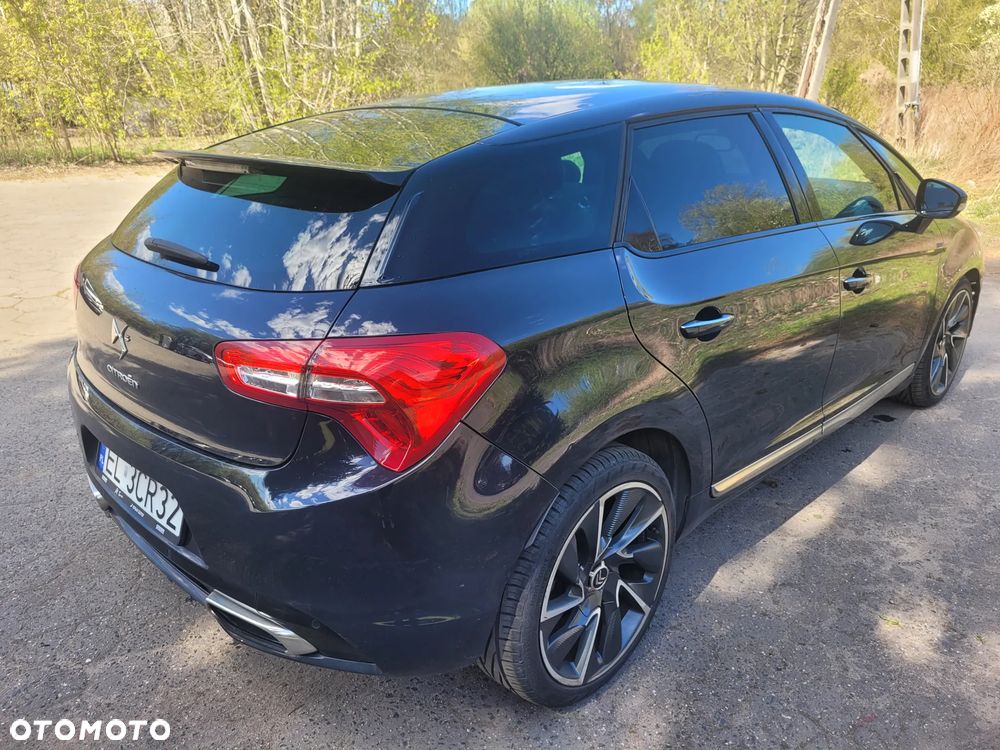 Citroën DS5 THP 200 SportChic - 8
