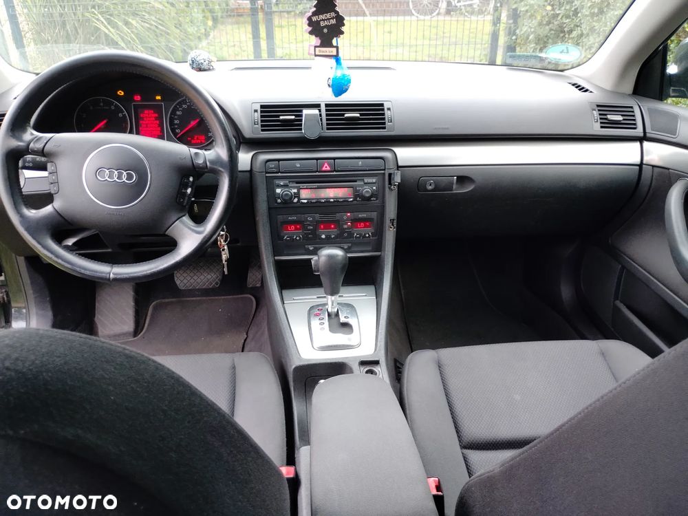 Audi A4 - 9