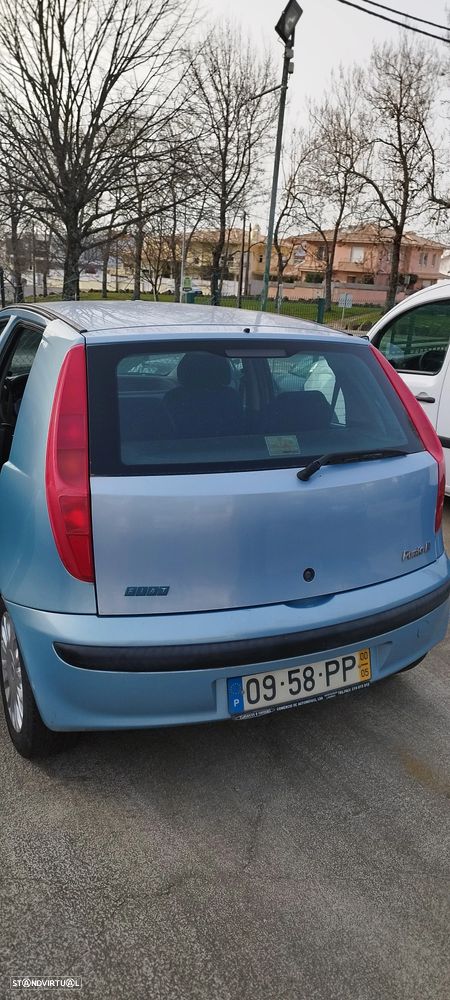 Fiat Punto 1.2 16V HLX - 7