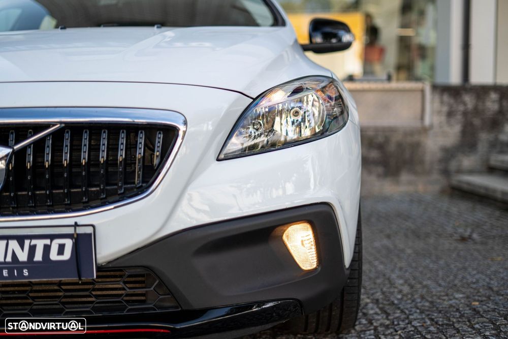 Volvo V40 Cross Country 2.0 D2 Kinetic - 36