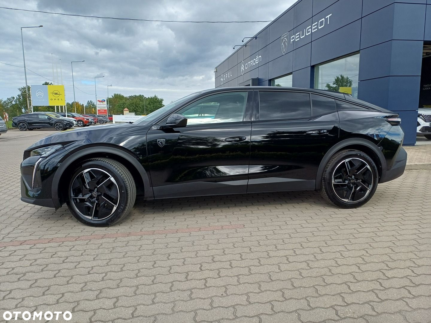 Peugeot 408 - 7