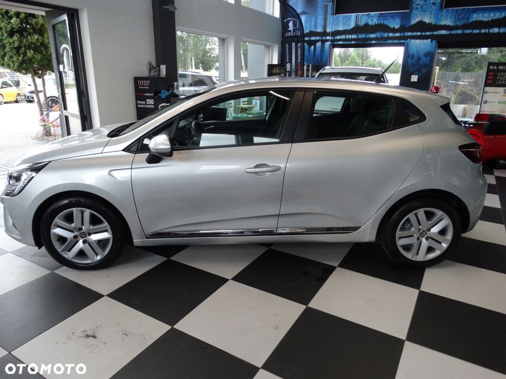 Renault Clio - 2