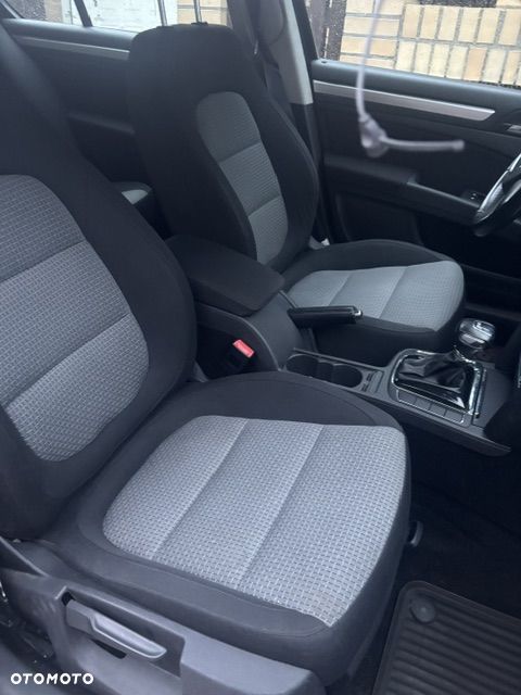 Skoda Superb 2.0 TDI Elegance DSG - 9