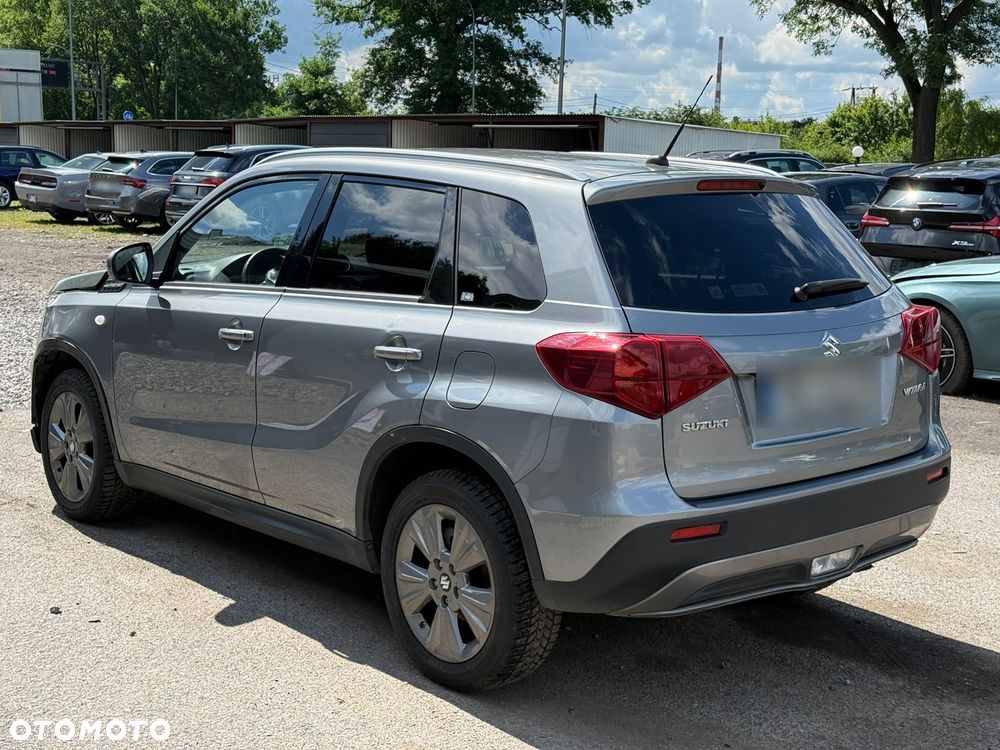 Suzuki Vitara 1.0 Boosterjet Premium 2WD - 8