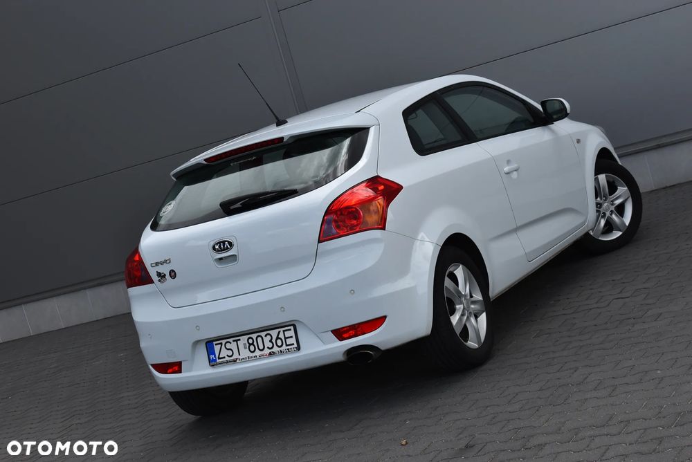 Kia Ceed 1.4 Comfort - 31