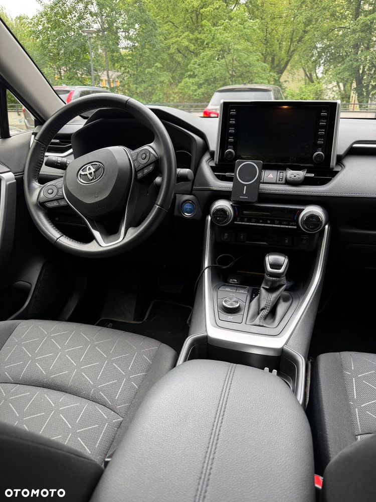 Toyota RAV4 - 14